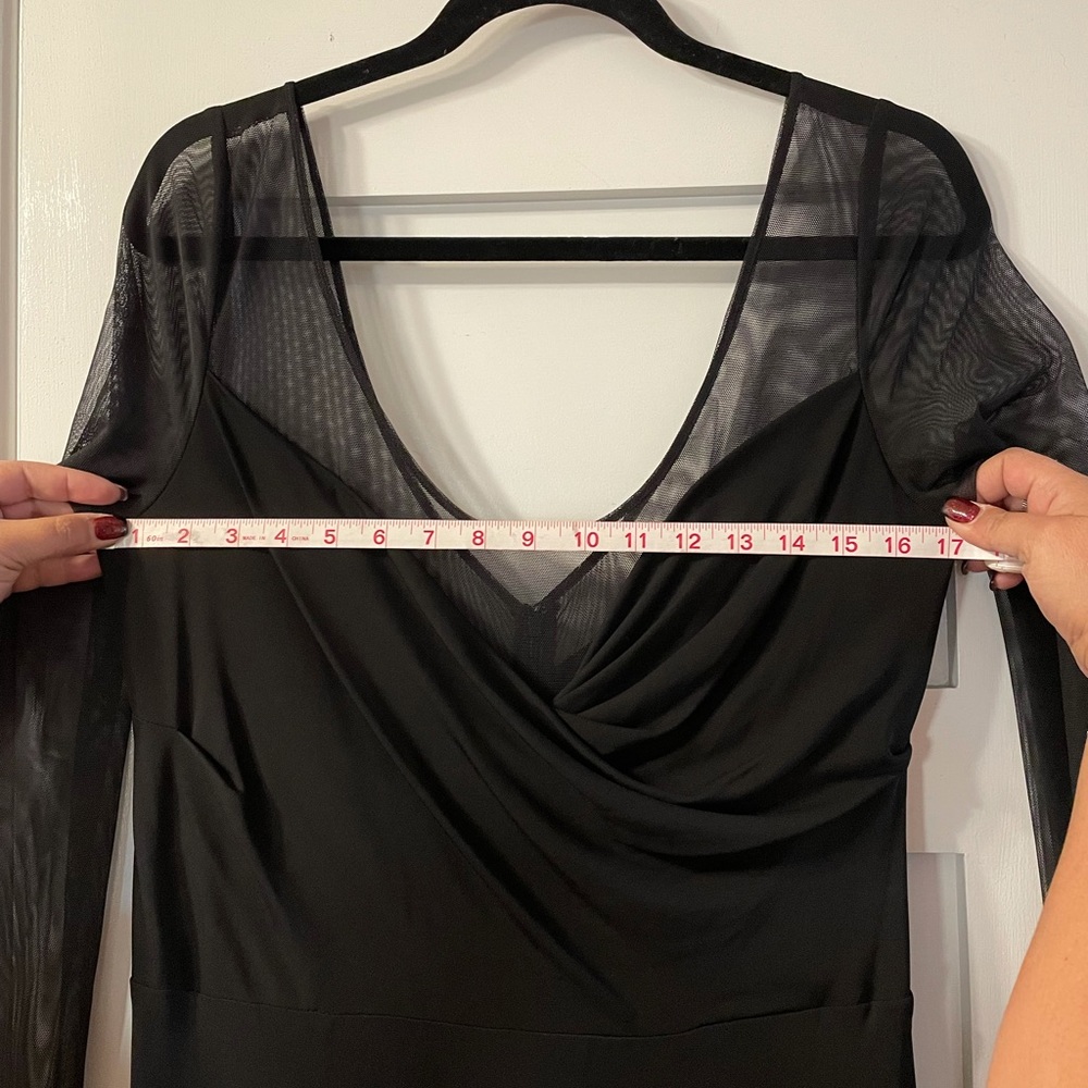 Vera Wang Dress - Picture 10 of 10